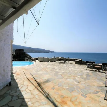 Magnificent Kea | Faros | 5 Bedrooms | Direct Access To Sea | Private Pool | Rooftop Terrace With Wonderful Views | *