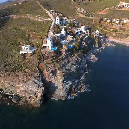 Magnificent Kea | Faros | 5 Bedrooms | Direct Access To Sea | Private Pool | Rooftop Terrace With Wonderful Views | Villa