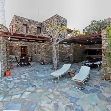 Villa Magnificent Kea | Faros | 5 Bedrooms | Direct Access To Sea | Private Pool | Rooftop Terrace With Wonderful Views | *